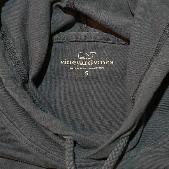 Vineyard Vines Navy Hoodie Whale Tee Short - Picture 4 of 4